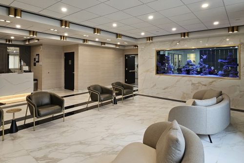 Large 1000 gallon aquarium in lobby